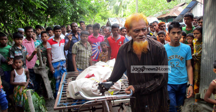 ডাকাতিতে বাধা দেয়ায় প্রবাসীর স্ত্রীকে খুন