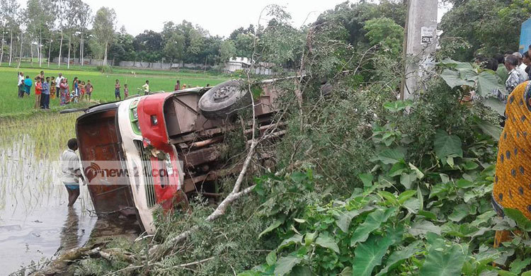 আদিতমারীতে সড়ক দুর্ঘটনায় নিহত ১