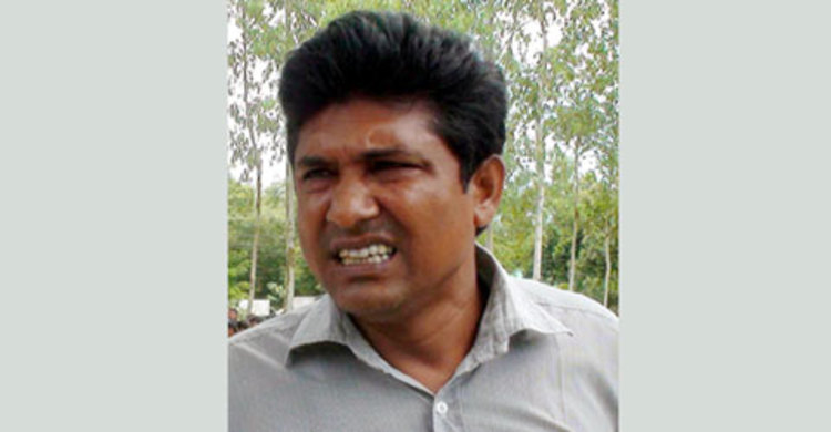 প্রধান শিক্ষককে জুতাপেটা : স্কুলের সভাপতিসহ দুই জনকে প্রত্যাহার