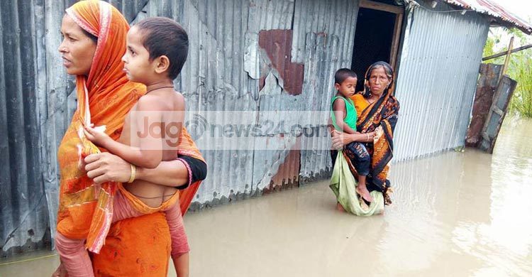 লালমনিরহাটের ২০ হাজার মানুষ পানিবন্দি