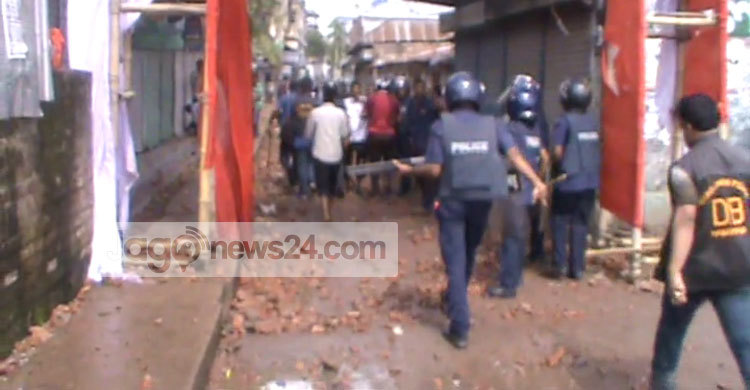 জুয়া খেলা নিয়ে দুই গ্রামবাসীর সংঘর্ষ : আহত অর্ধশতাধিক