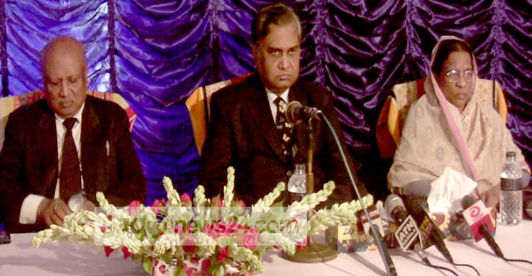 ভ্রাম্যমাণ আদালতের ম্যাজিস্ট্রেটদের আরো সতর্ক হতে হবে