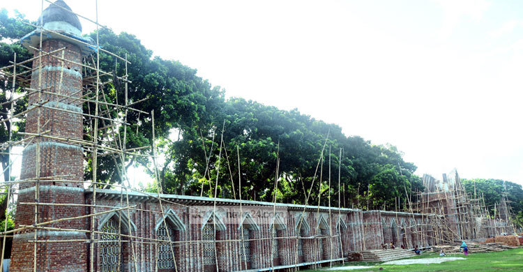 এবার নামাজ আদায় হচ্ছে না এশিয়ার সর্ববৃহৎ ঈদগাহ মিনারে 