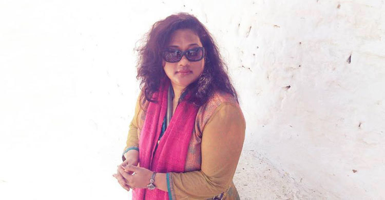 মনিকা আহমেদের কবিতা