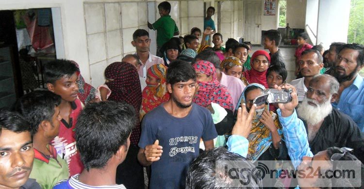 উপবৃত্তির টাকা আত্মসাৎ : প্রধান শিক্ষিকা অবরুদ্ধ
