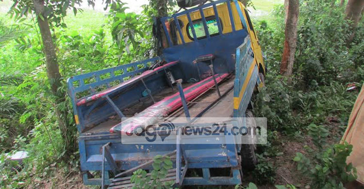 বাস-লেগুনা সংঘর্ষে স্বামী-স্ত্রীসহ নিহত ৩ 