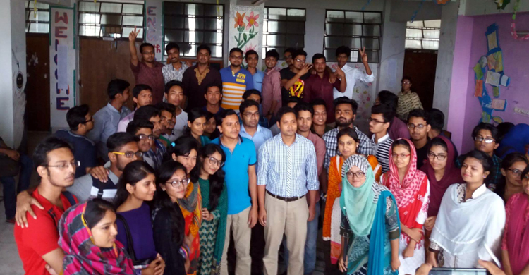 নোবিপ্রবি শিক্ষার্থীদের অবস্থান ধর্মঘট প্রত্যাহার