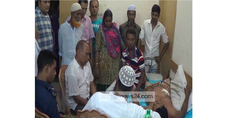 নরসিংদীতে অটোরিকশায় ধাক্কা নিয়ে তুলকালাম : নিহত ১