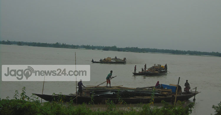 তিস্তায় সর্বস্বান্ত দুই সহস্রাধিক পরিবারের উঁচুস্থানে আশ্রয়