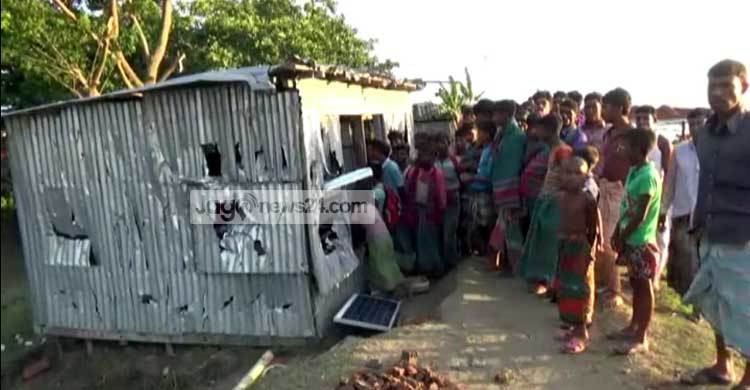 হাতিয়ায় মাছের আড়তে হামলা : মালামাল লুট