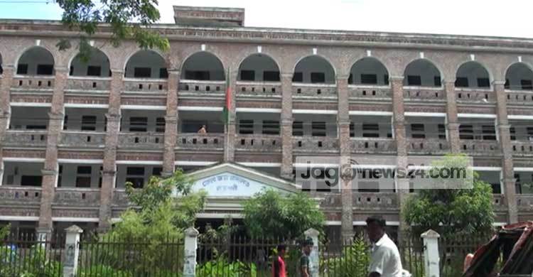 নোয়াখালীতে হত্যার দায়ে ৫ জনের যাবজ্জীবন