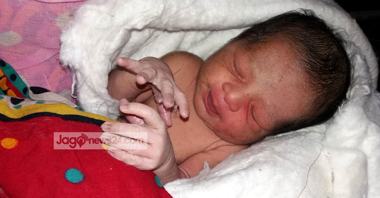 পঞ্চগড়ে পরিত্যক্ত অবস্থায় নবজাতক উদ্ধার