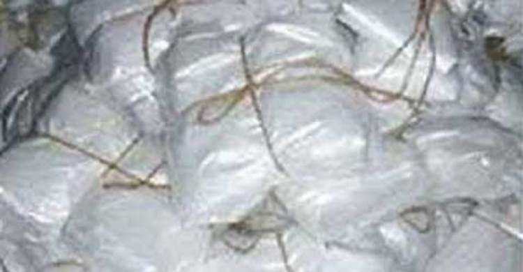 চৌমুহনীতে ২০০ কেজি নিষিদ্ধ পলিথিন জব্দ