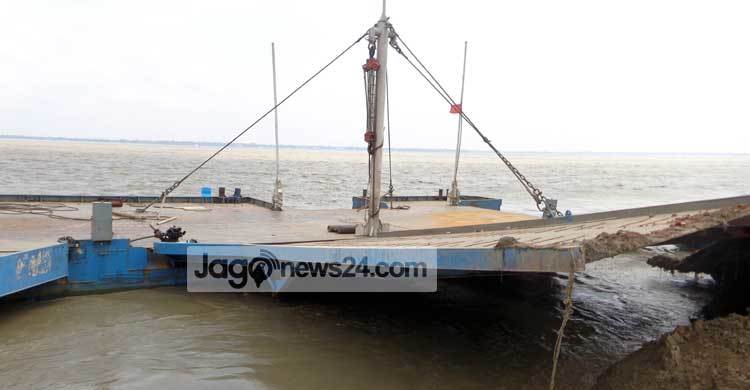 দৌলতদিয়ায় ২টি ফেরিঘাট সচল