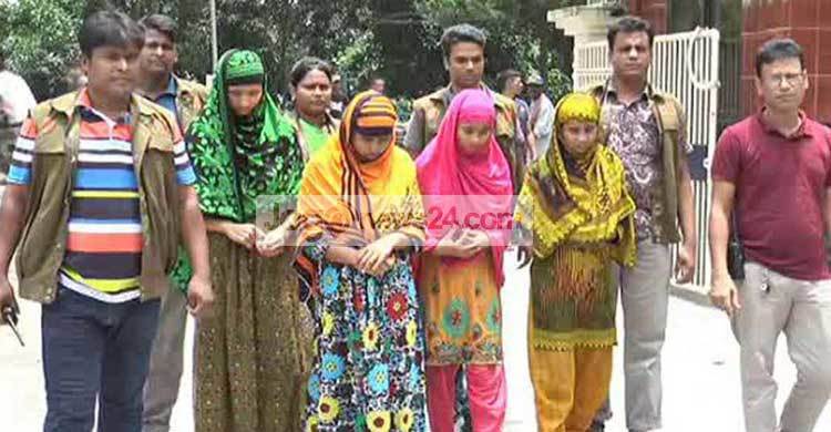 সিরাজগঞ্জে আটক ৪ নারী জেএমবি তিনদিনের রিমান্ডে