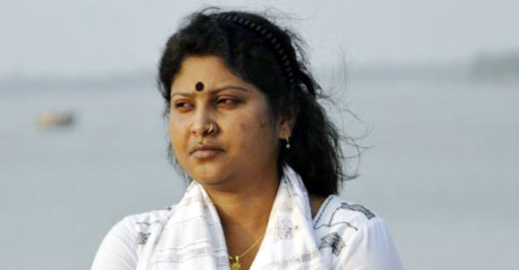 মেঘবতি বৃষ্টি নামায়