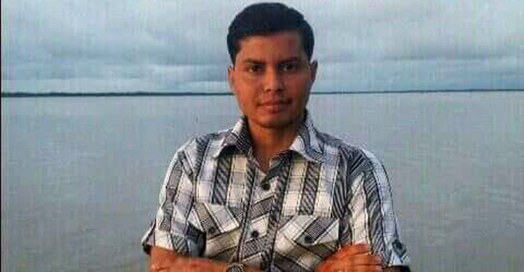 বরগুনায় এক বিপ্লবের প্রতারণার শিকার অর্ধশত নারী