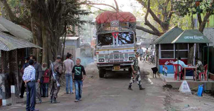 হিলি স্থলবন্দর দিয়ে ৫ দিন আমদানি-রফতানি বন্ধ 
