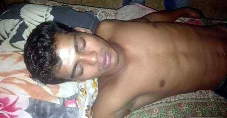 ছেলেকে গুলি করলেন নবনির্বাচিত চেয়ারম্যান