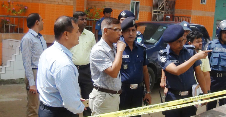 শোলাকিয়ায় হামলা : ঘটনাস্থল পরিদর্শনে ডিআইজি 