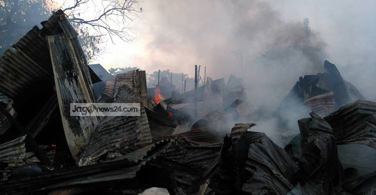 সংঘর্ষে না জড়ানোর অঙ্গিকার করলো দু’পক্ষ 