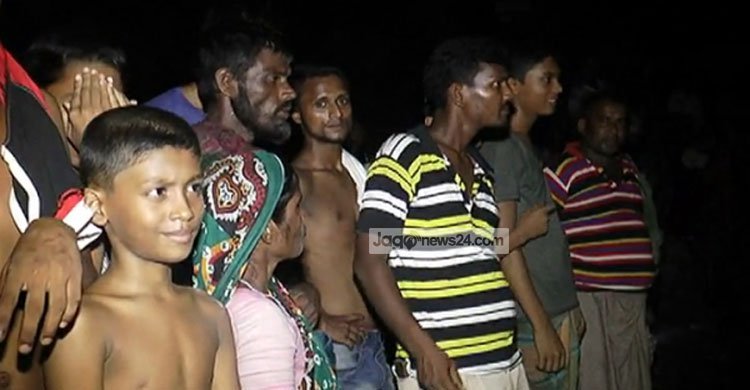 কুমার নদে ট্রলারডুবি : এখনো নিখোঁজ এক