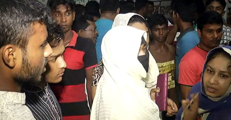 মাদারীপুরে ক্লিনিকে প্রসূতির মৃত্যুর অভিযোগ : স্বজনদের বিক্ষোভ