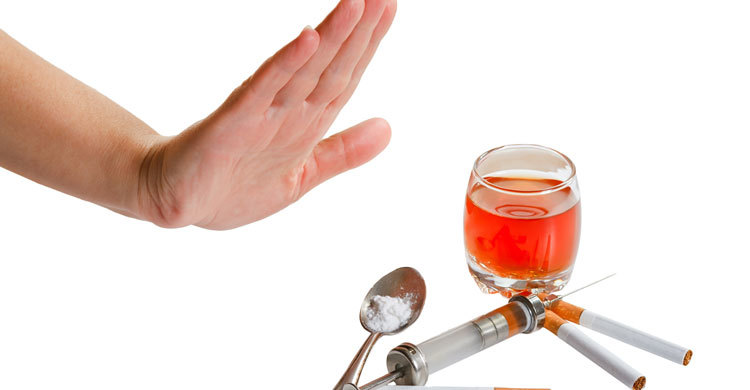 যেভাবে নেশা থেকে নিজেকে দূরে রাখবেন