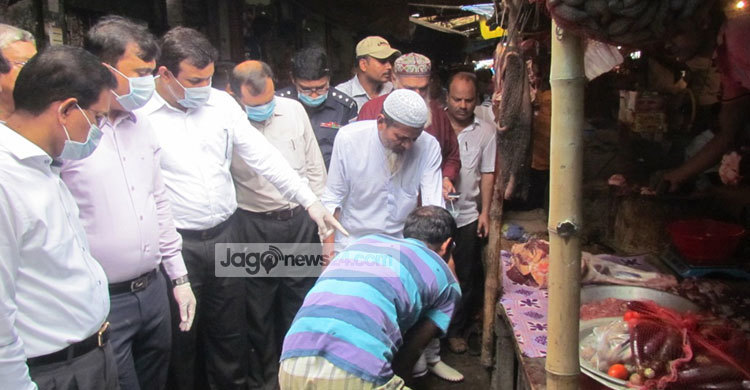 মুন্সীগঞ্জে শহর পরিষ্কার কার্যক্রম উদ্বোধন 