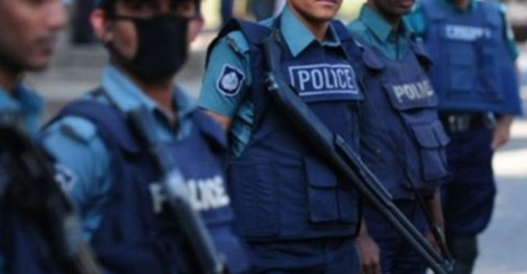 কুমিল্লায় নিরাপত্তা ও সতর্কতা জোরদার