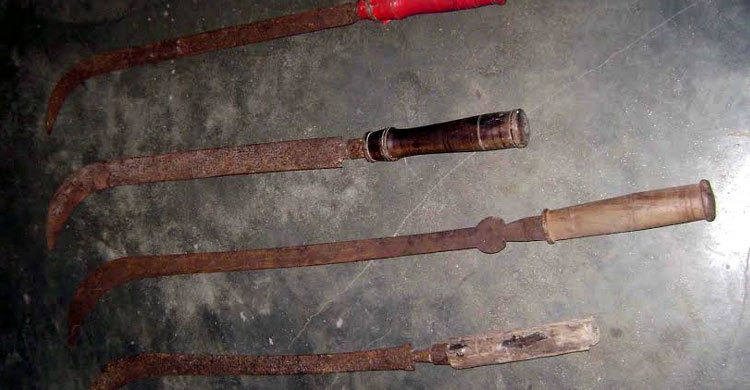 বালিয়াকান্দিতে রামদাসহ প্রবাসীর স্ত্রী গ্রেফতার