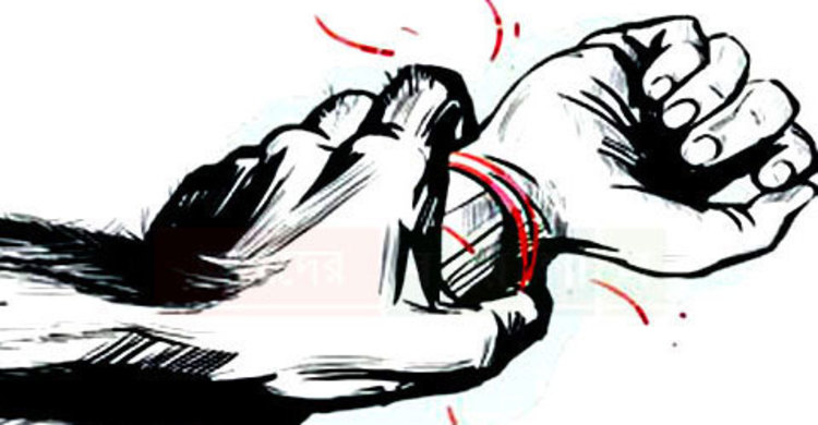 বগুড়ায় গৃহবধূকে গণধর্ষণের ঘটনায় যুবক গ্রেফতার