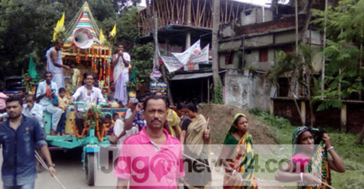 সাতক্ষীরায় রথযাত্রা পালিত
