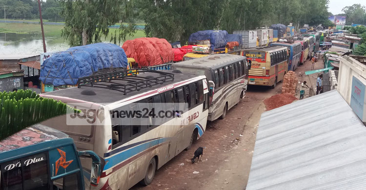 পাটুরিয়া-দৌলতদিয়া ঘাটের পরিস্থিতি আরো নাজুক