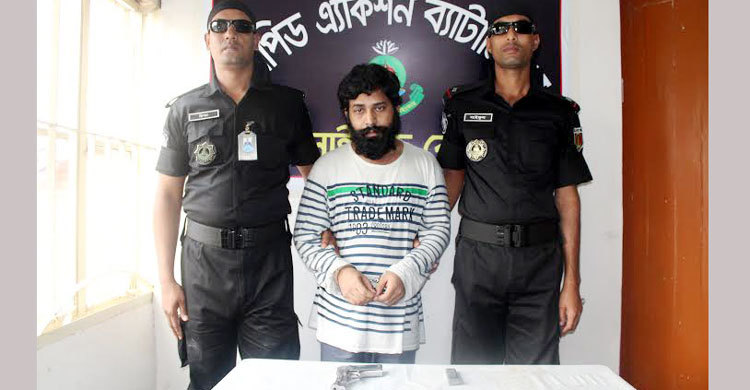 আগারগাঁওয়ে অস্ত্র ও গুলিসহ আটক ১