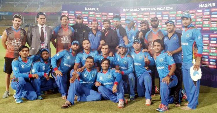 কিংবদন্তিদের প্রশংসায় ভাসছে আফগানিস্তান