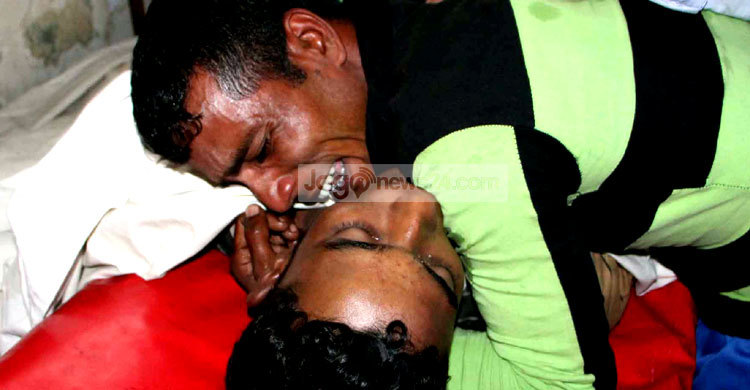 কুমিল্লায় বজ্রপাতে দুই শ্রমিক নিহত