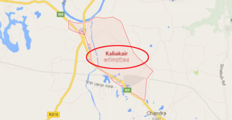 কালিয়াকৈরে তুলার গুদামে আগুন