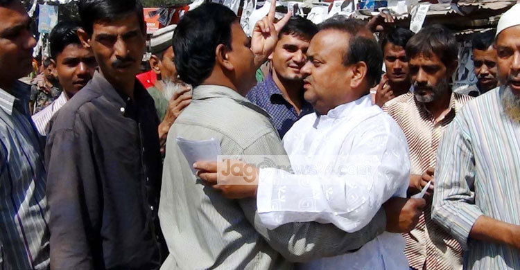 নওগাঁয় উৎসাহ উদ্দীপনায় চলছে নির্বাচনী প্রচারণা