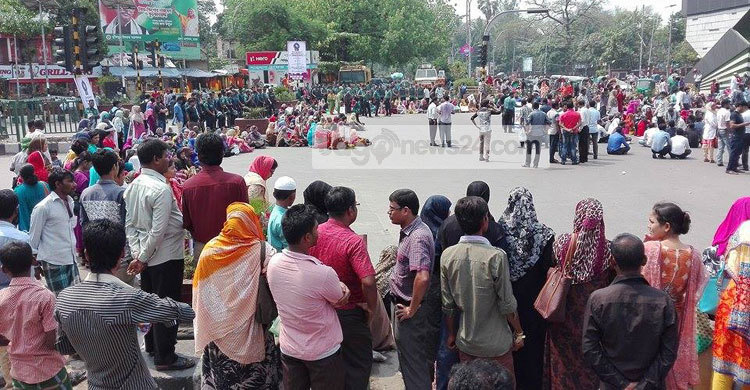 পুলিশি হামলার তীব্র নিন্দা ও প্রতিবাদ জানিয়েছে নার্সরা