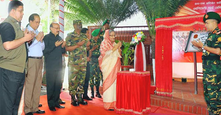 নতুন ব্যারাক পেলো পিজিআর