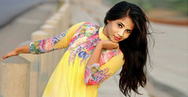 ত্বকের কালো দাগ দূর করার ঘরোয়া উপায়