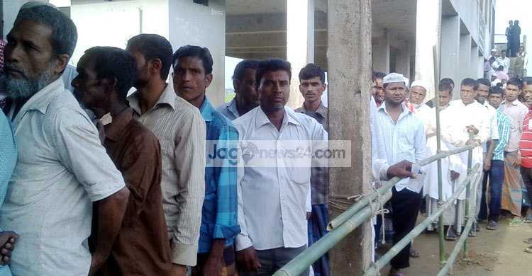 নির্বাচনী সহিংসতায় তিন জেলায় নিহত ৩