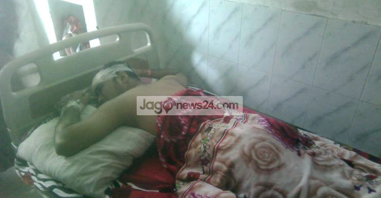 দিনাজপুরে ব্যবসায়ীকে গুলি করে হত্যার চেষ্টা