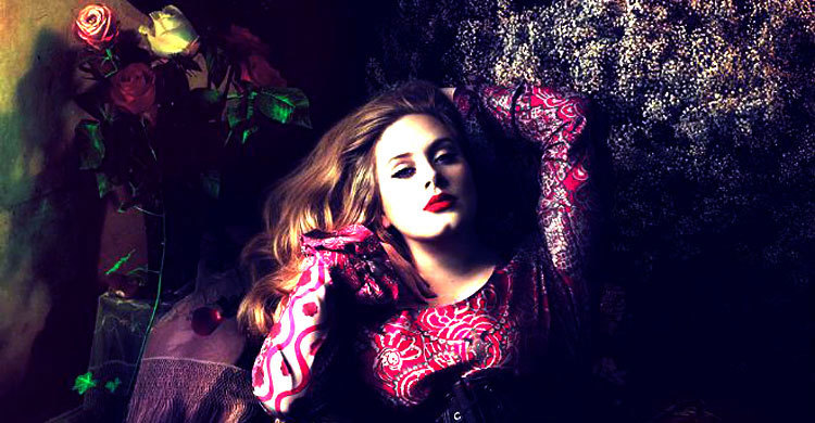 পাঁচ বছরের বিরতিতে যাচ্ছেন অ্যাডেলে