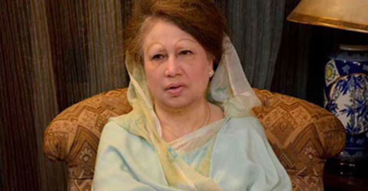 শীর্ষ নেতাদের সঙ্গে বৈঠকে খালেদা