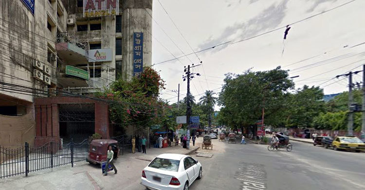 চট্টগ্রাম প্রেসক্লাবের সামনে ককটেল হামলা