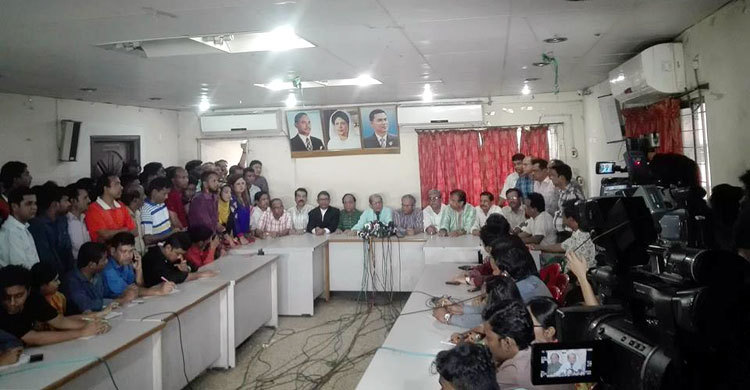 খালেদার পরোয়ানার প্রতিবাদে কর্মসূচির চিন্তা নেই বিএনপির