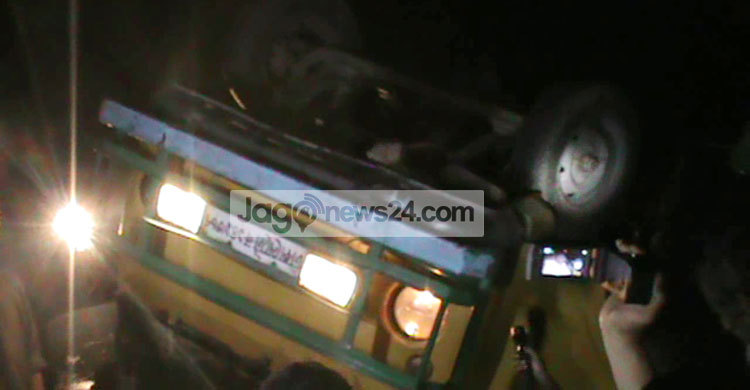 কিশোরগঞ্জে দুর্ঘটনায় প্রাণ গেল একই পরিবারের ৩ জনের