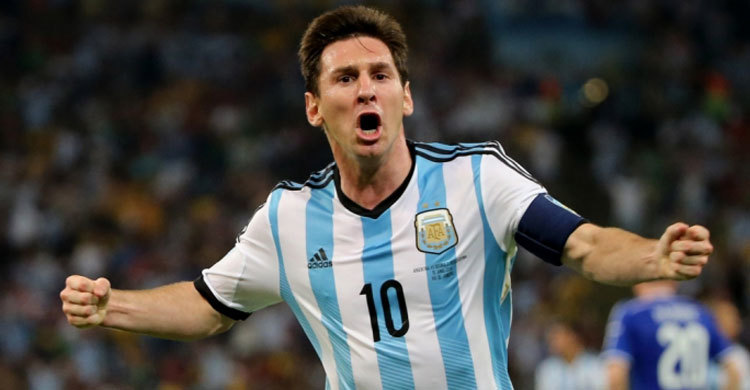 মাঠে নামছে ব্রাজিল-আর্জেন্টিনা